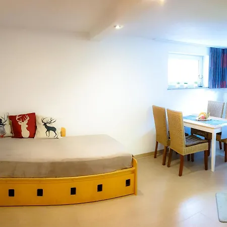 Zentral Gastezimmer Haag I Ob Eigenes Haag in Oberbayern